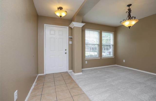 8815 Danbury Hollow Lane Gallery 3
