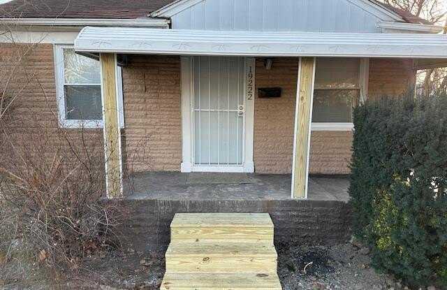 19222 Riopelle Street photos photos