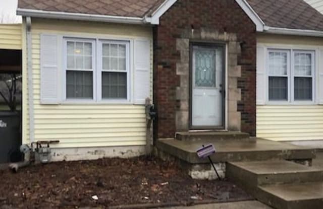 142 E Troy Ave - 142 East Troy Avenue, Indianapolis, IN 46225