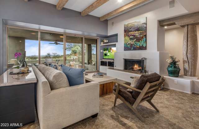 10111 E GRAYTHORN Drive Gallery 3