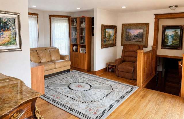 1506 Oswego Road Gallery 2