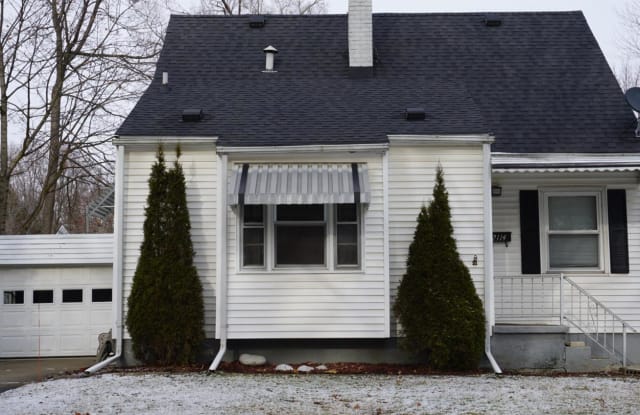 2114 Arborview Boulevard - 2114 Arborview Boulevard, Ann Arbor, MI 48103
