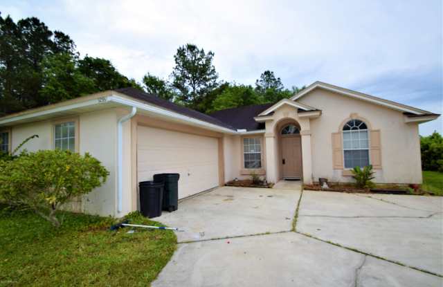 3255 HAMMOCK COVE CT - 3255 Hammock Cove Court, Lakeside, FL 32068