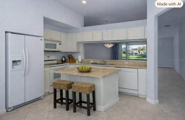 1604 TRIANO Circle Gallery 2