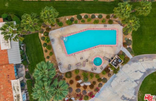 78585 Vista Del Fuente Gallery 4