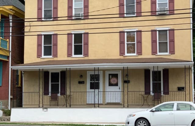 200 S MAIN ST - 200 South Main Street, Lambertville, NJ 08530