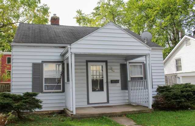 910 Sylvan Avenue photos photos