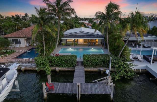 1375 Stillwater Dr - 1375 Stillwater Drive, Miami Beach, FL 33141