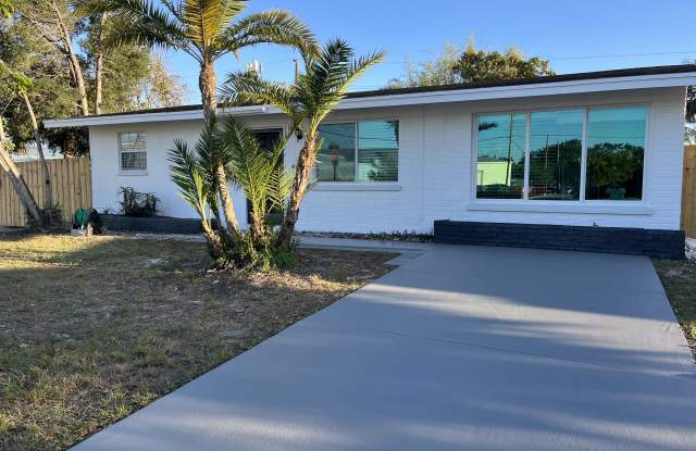 956 Northwest 16th Street - 956 Northwest 16th Street, North River Shores, FL 34994