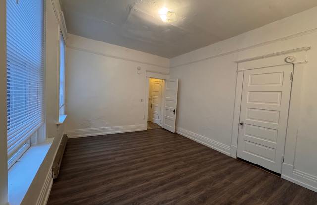 1125 W 11th Ave - 14 Unit photos photos 1125 W 11th Ave - 14 Unit photos photos