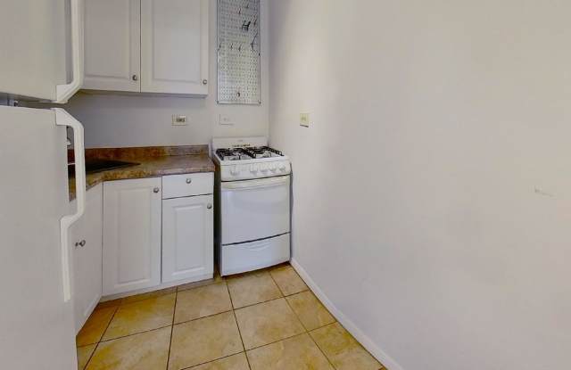 237 East 17th Street Gallery 3