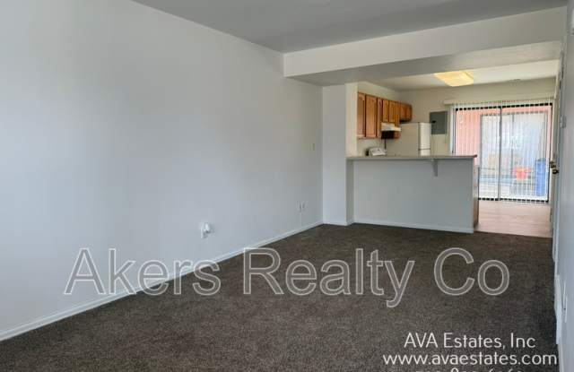 1405 E 19th St photos photos
