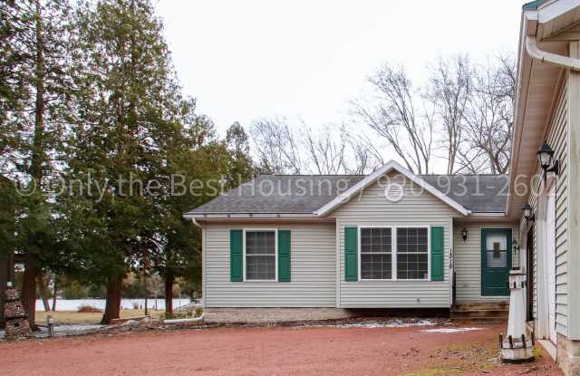 1315 Lakeview Road photos photos