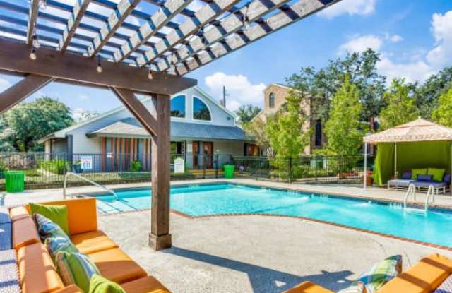 9282 Balcones Club Dr Gallery 3