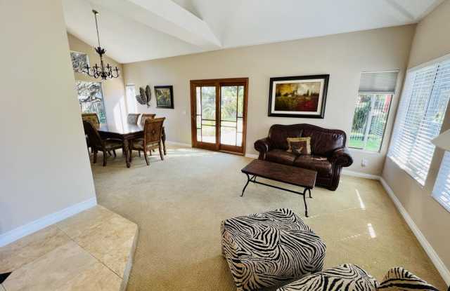 601 Aliento Court photos photos