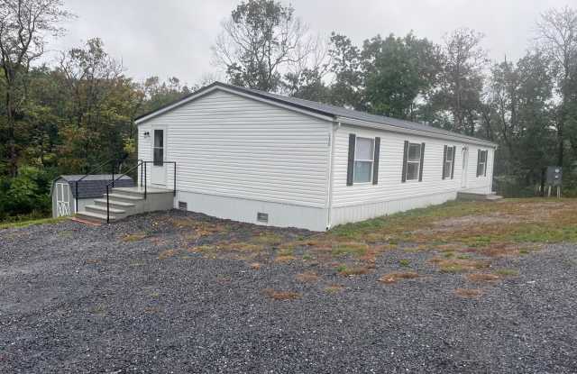 130 DUGAN Court Gallery 1