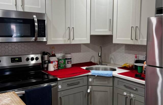 171-34 111th Avenue - 171-34 111th Avenue, Queens, NY 11433