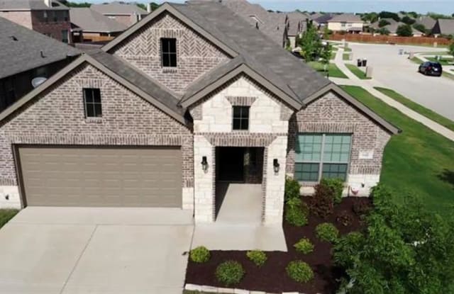 940 Cloudlock Drive - 940 Cloudlock Dr, Saginaw, TX 76179
