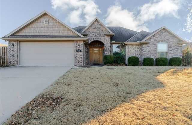 130 Cisterna  DR - 130 Cisterna Drive, Centerton, AR 72719