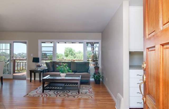 3830 Grandview Pl Gallery 4