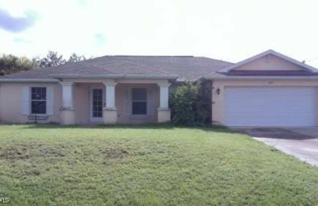 1421 SW 19th Avenue photos photos