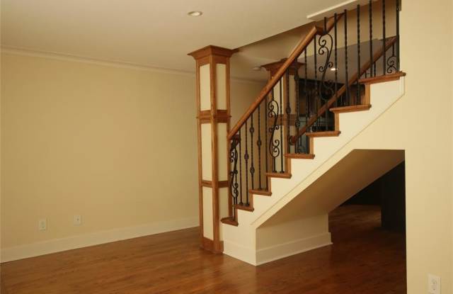 4021 Cole Avenue - 4021 Cole Avenue, Dallas, TX 75204