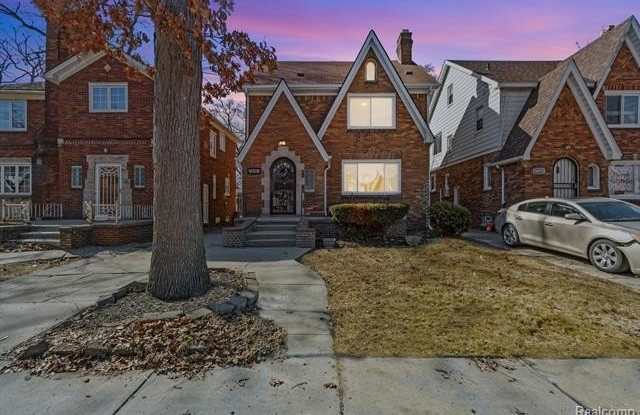 16509 NORTHLAWN Street photos photos
