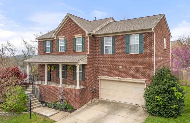 3 Bed 2.5 Bath Home with 2 Car Garage and Fenced Backyard photos photos