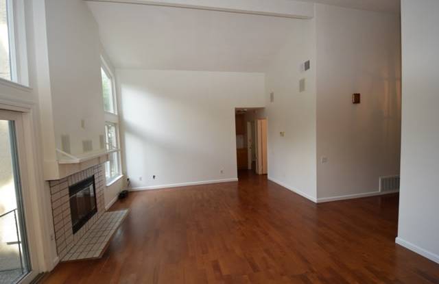 1580 Danica Way Gallery 4