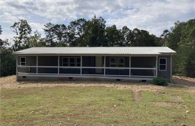 99 Strawberry Lane photos photos
