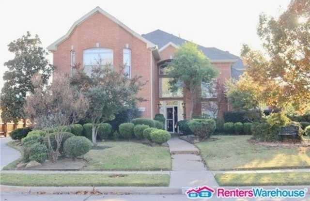 1413 Dimmit Drive Gallery 2