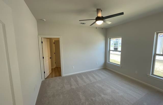 2298 Taylor Drive Gallery 1