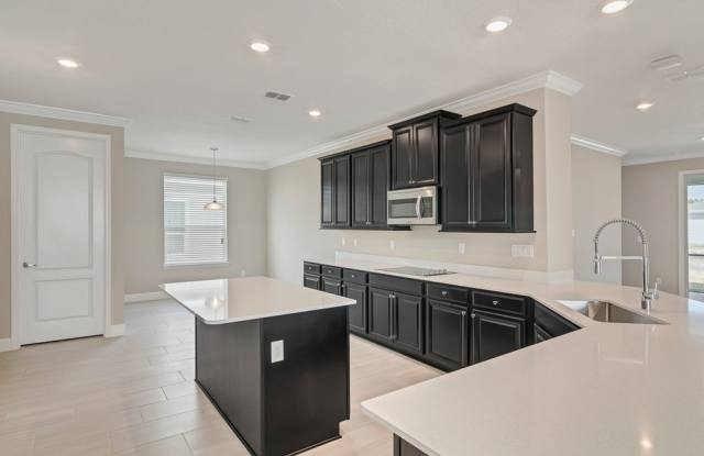 10761 John Randolph Drive Gallery 3