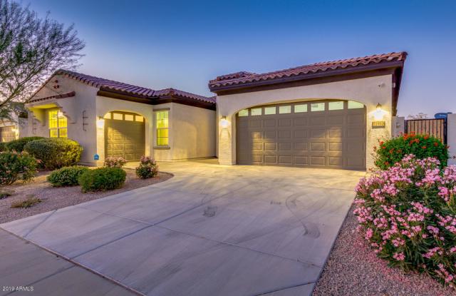 22482 E PECAN Lane Gallery 3