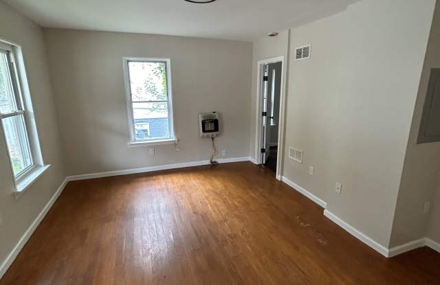 187 Broad Street - 2 photos photos