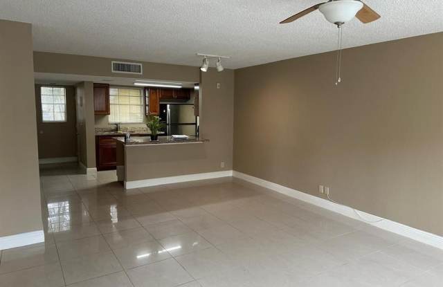 6283 La Costa Dr - 6283 La Costa Drive, Palm Beach County, FL 33433