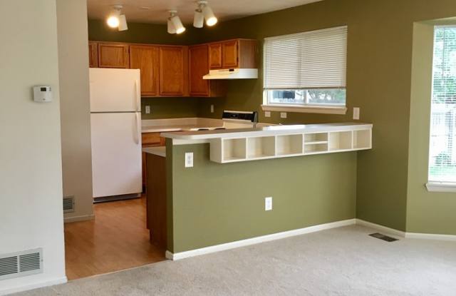 12941 South Carson Court Gallery 4