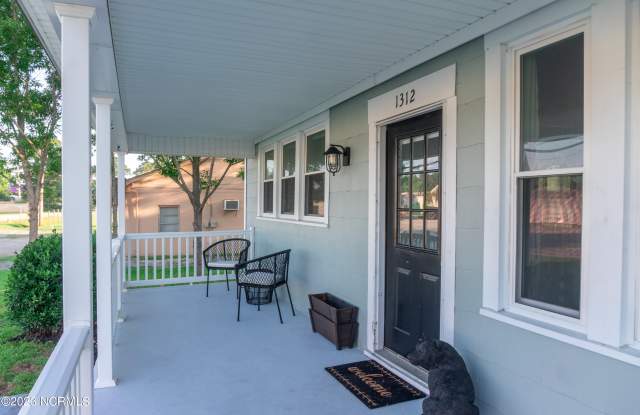 1312 Old Cherry Point Road Gallery 2