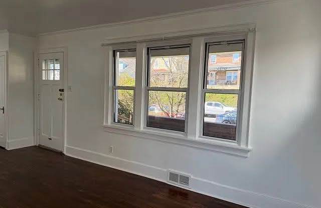 715 Means Avenue photos photos