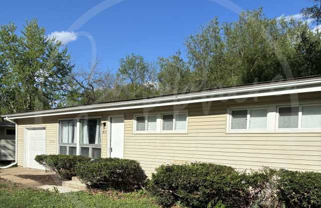 2815 Collin St photos photos