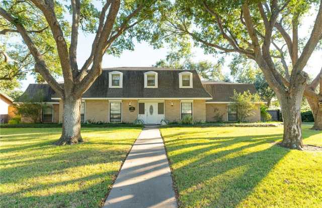 4949 Cherry Hills Dr - 4949 Cherry Hills Dr, Corpus Christi, TX 78413