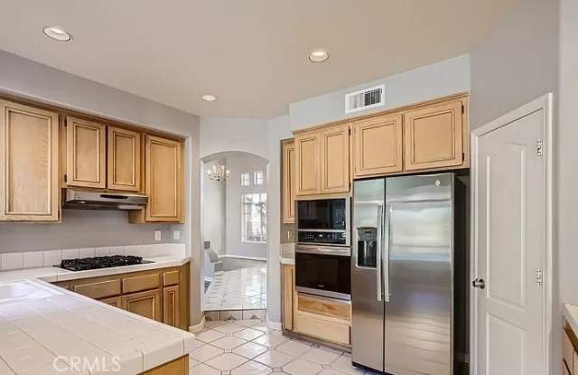 39904 Spicewood Avenue Gallery 4
