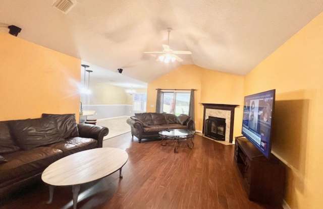 655 County Line Road Niceville, FL 32578 Gallery 4