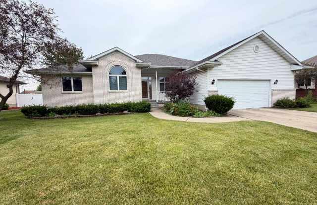 1533 Churchill Drive Gallery 1