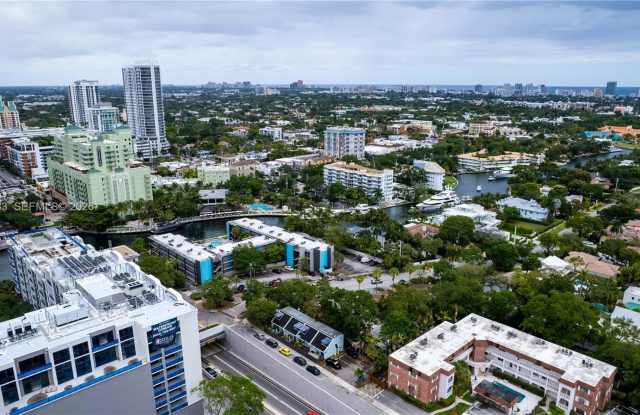 600 N Rio Vista Blvd photos photos