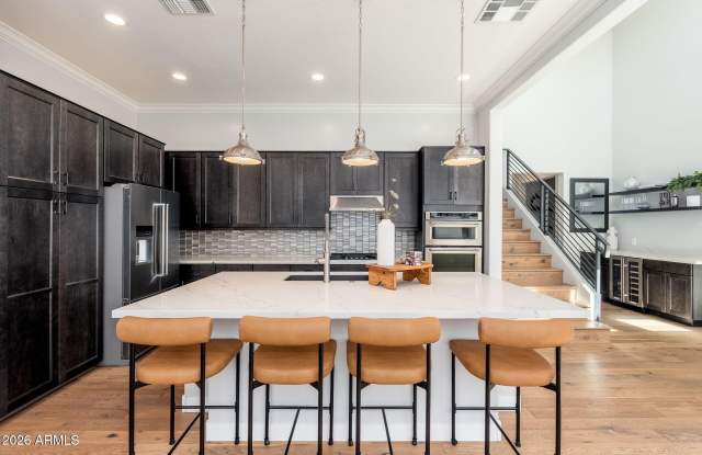 1555 E OCOTILLO Road Gallery 4