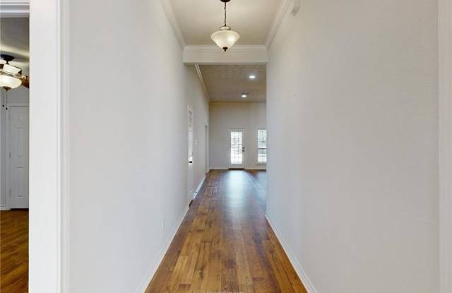 1101 Pamplin Court Gallery 3