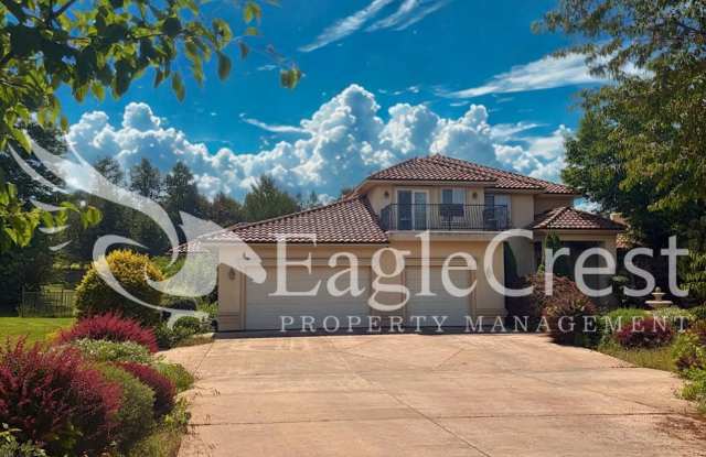Luxury Bella Terra Estate with Mountain & Vineyard Views photos photos