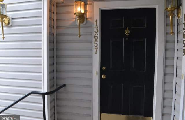 13657 VENTURI LANE Gallery 3