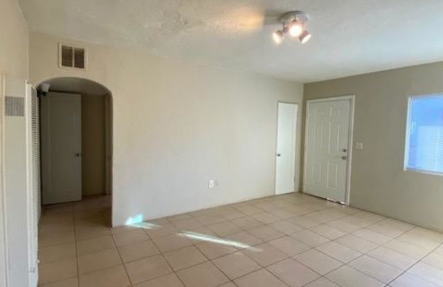 2235 North Columbus Boulevard photos photos